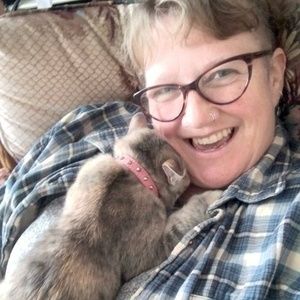 Meet your Posher, Sara